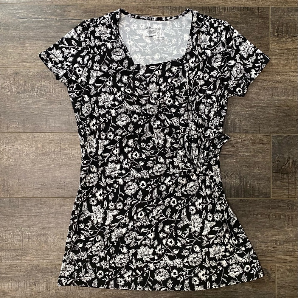 Motherhood nursing shirt